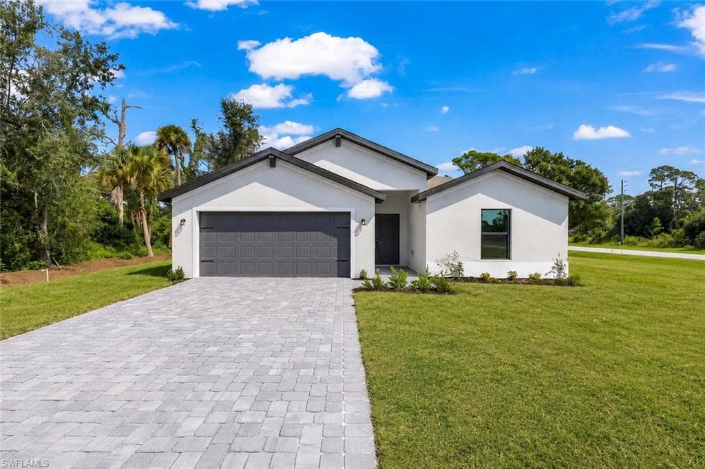 2203 NW 3rd AVE CAPE CORAL, FL 33993
