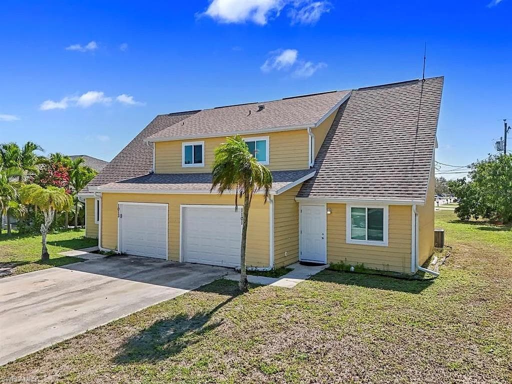 1101/1013 Country Club BLVD 1101 CAPE CORAL, FL 33990