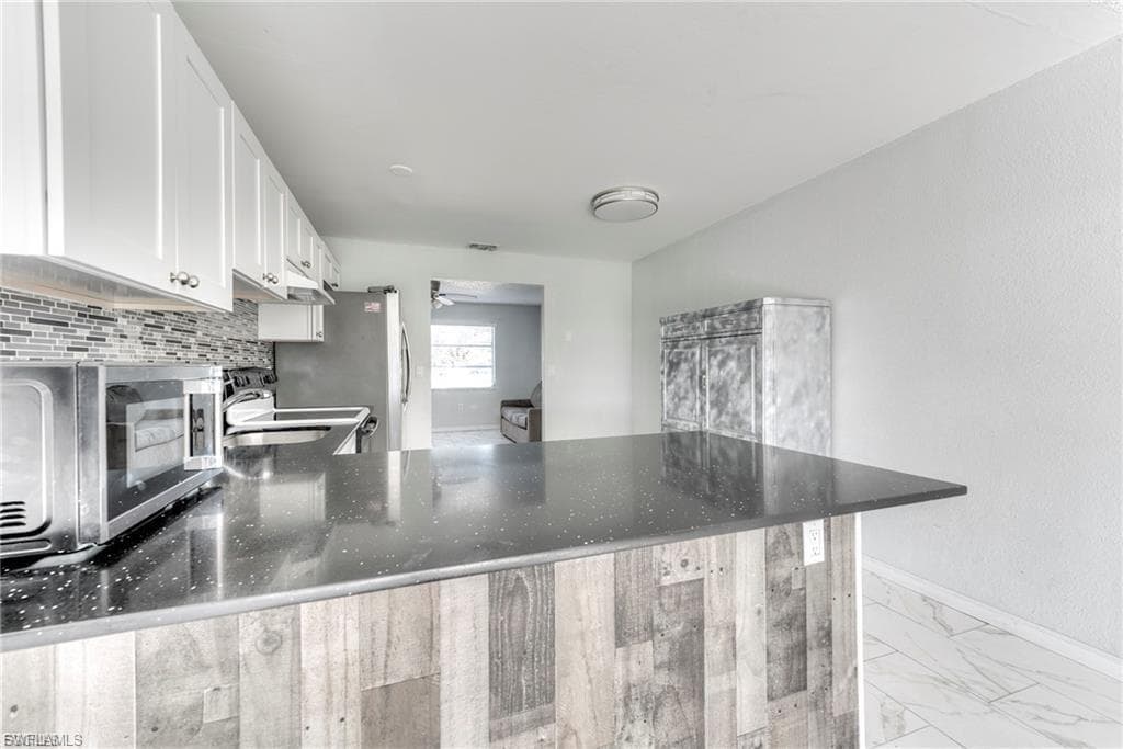 5227 Coronado PKWY 1 CAPE CORAL, FL 33904