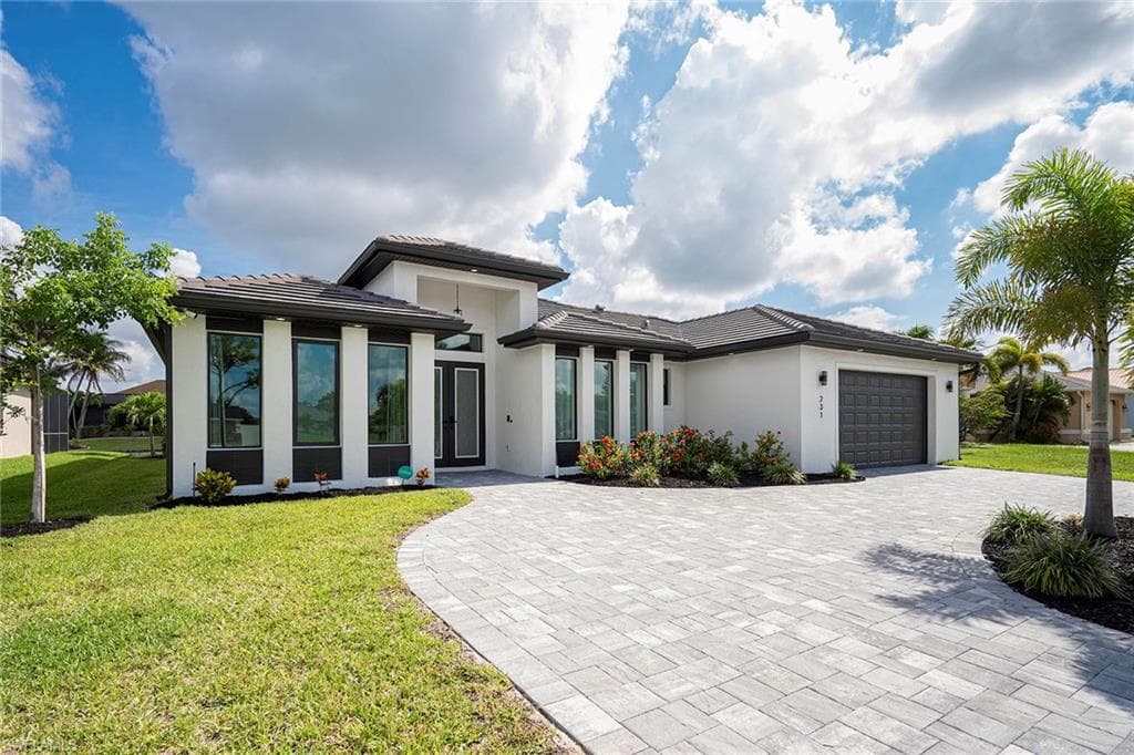 231 Gleason PKWY CAPE CORAL, FL 33914