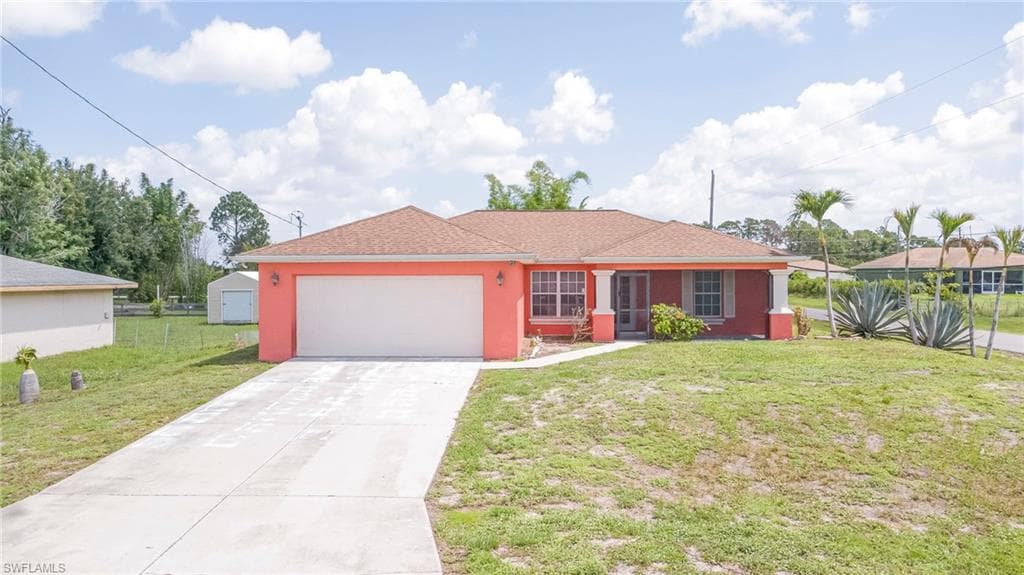 2900 8th ST SW LEHIGH ACRES, FL 33976