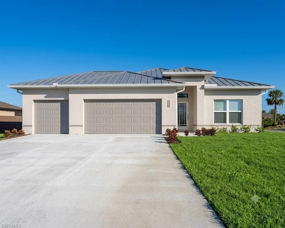205 NE 21ST AVE CAPE CORAL, FL 33993