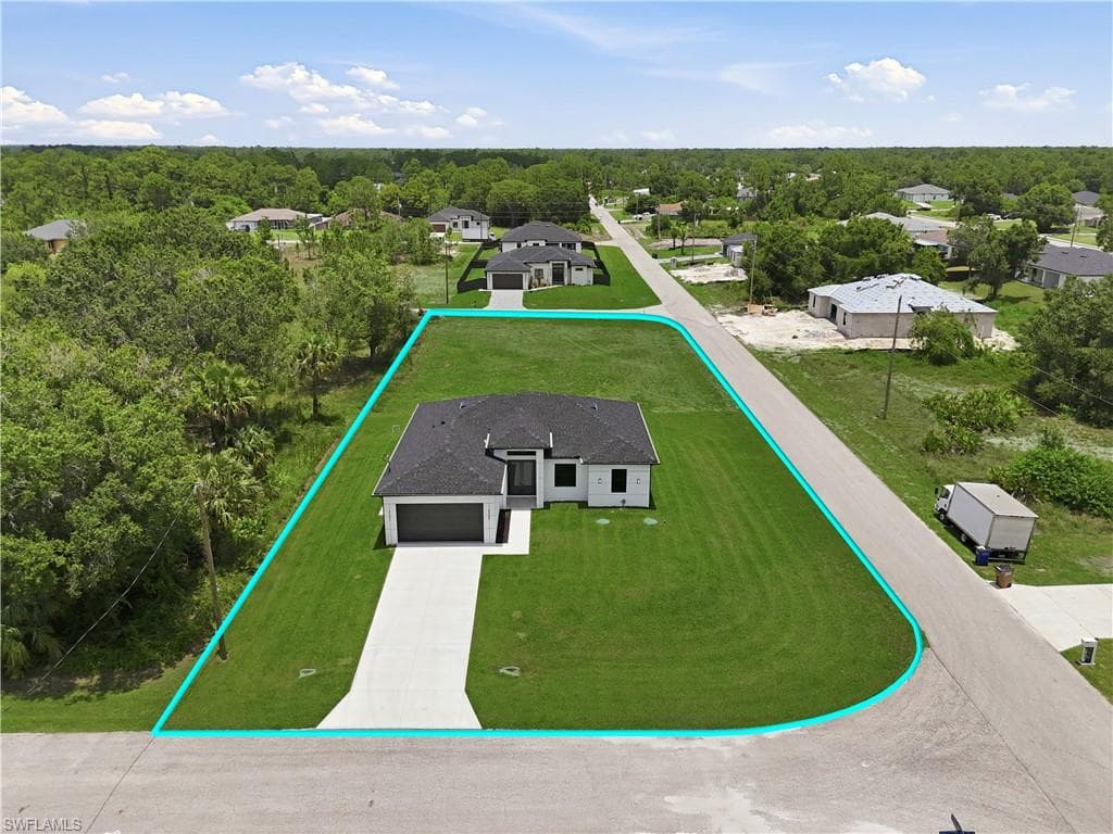765 Chambers ST E LEHIGH ACRES, FL 33974