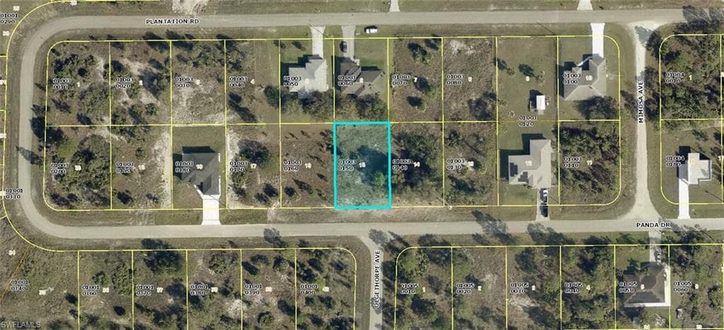 921 Panda DR LEHIGH ACRES, FL 33974