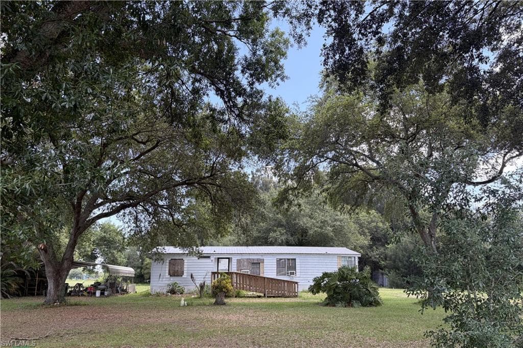 223 Pine LN CLEWISTON, FL 33440