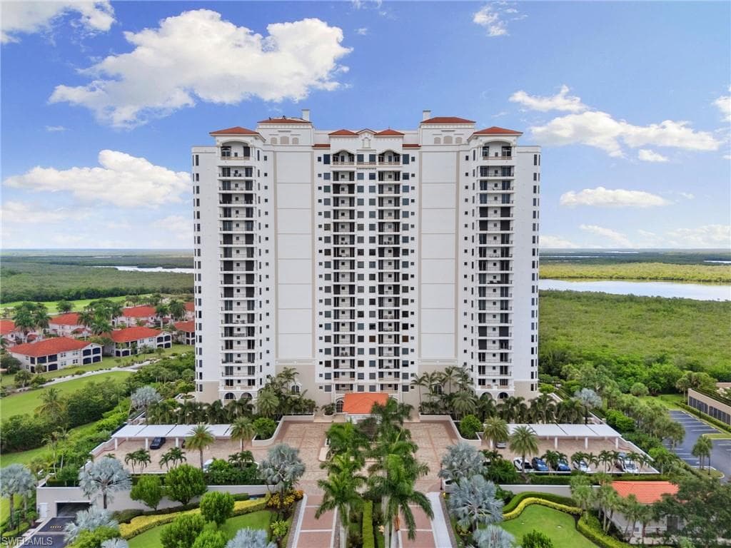 1060 Borghese LN 902 NAPLES, FL 34114