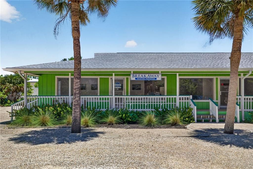 1640 Periwinkle WAY 5 SANIBEL, FL 33957