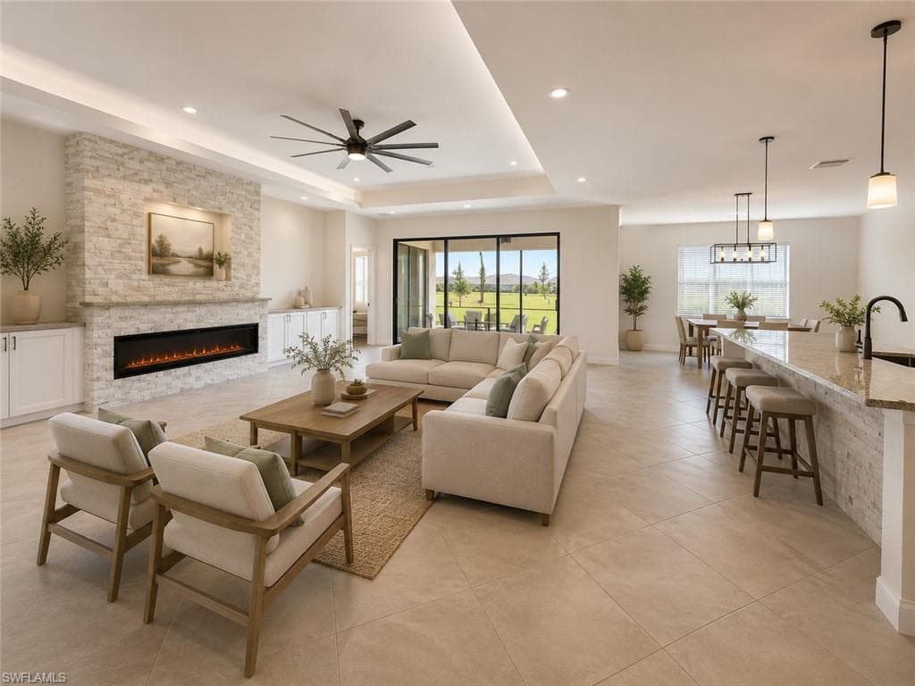 14527 Palamos CIR FORT MYERS, FL 33905