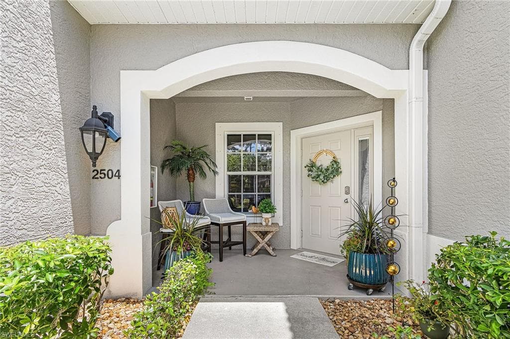 10105 Colonial Country Club BLVD 2504 FORT MYERS, FL 33913