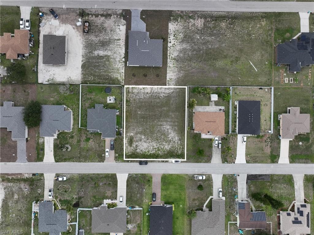 530 NW 23rd TER CAPE CORAL, FL 33993