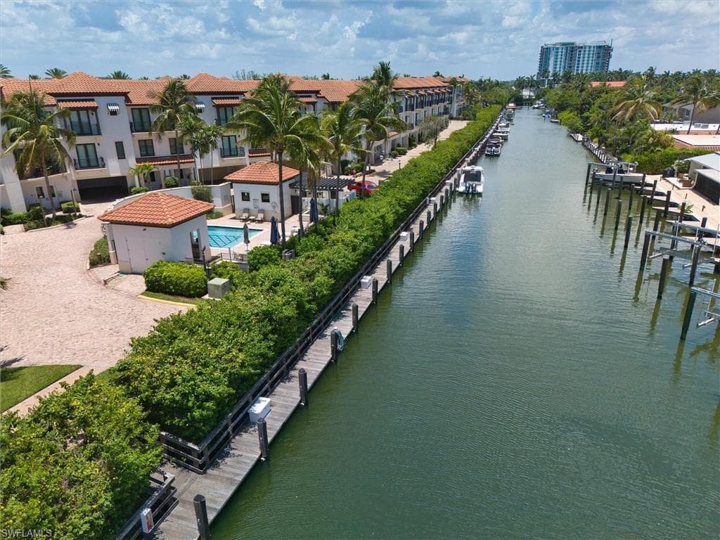1500 5th AVE S NAPLES, FL 34102