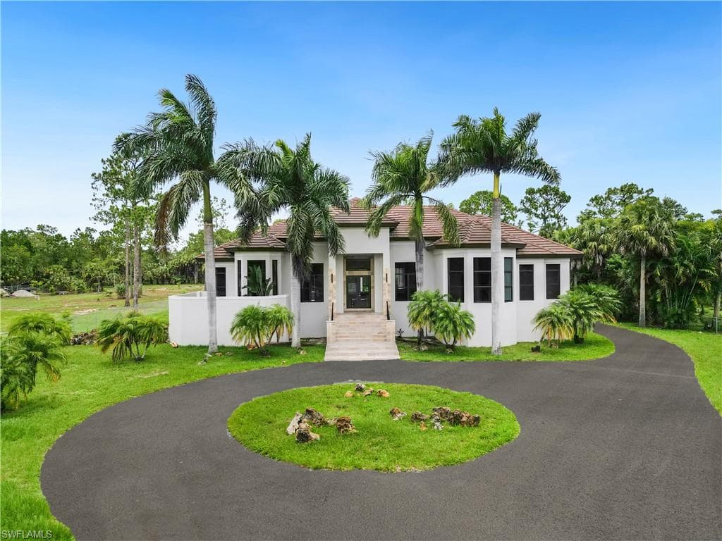 1361 Golden Gate BLVD W NAPLES, FL 34120