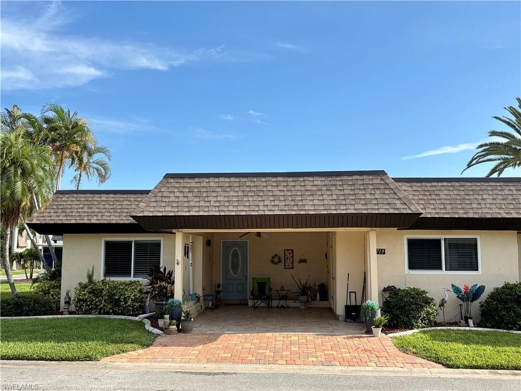 5719 Bass CIR S FORT MYERS, FL 33919