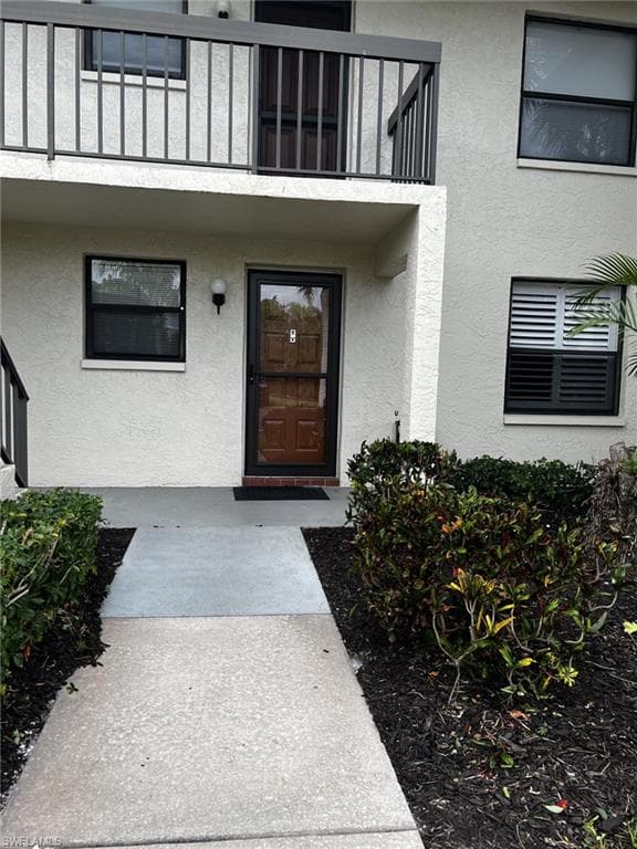 9301 Central Park DR 102 FORT MYERS, FL 33919