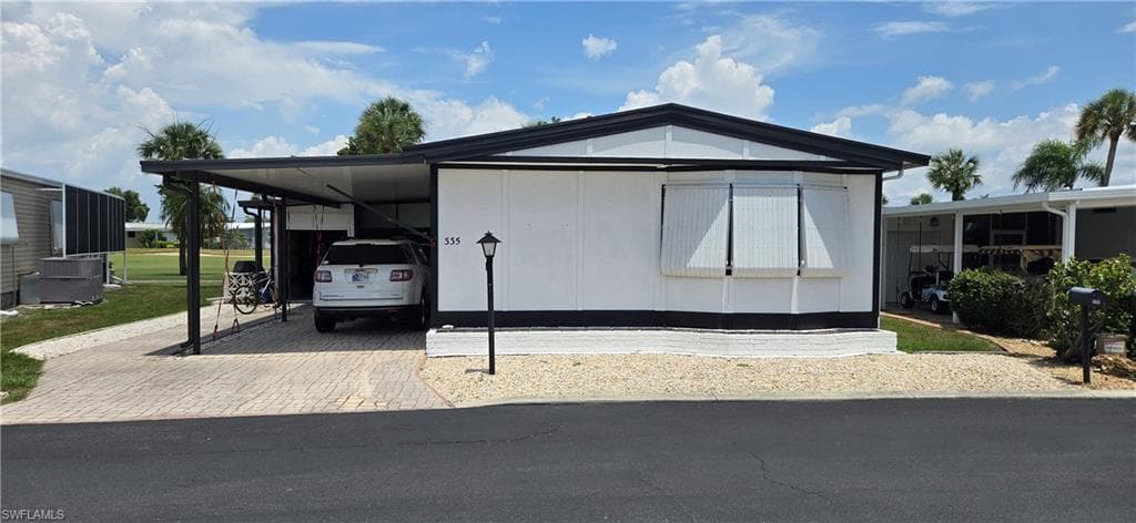 335 Nicklaus BLVD NORTH FORT MYERS, FL 33903