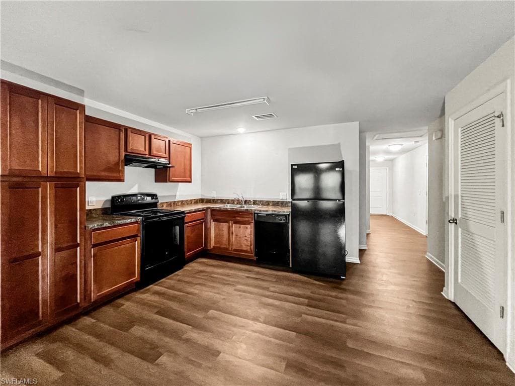 9177 Aegean CIR LEHIGH ACRES, FL 33936