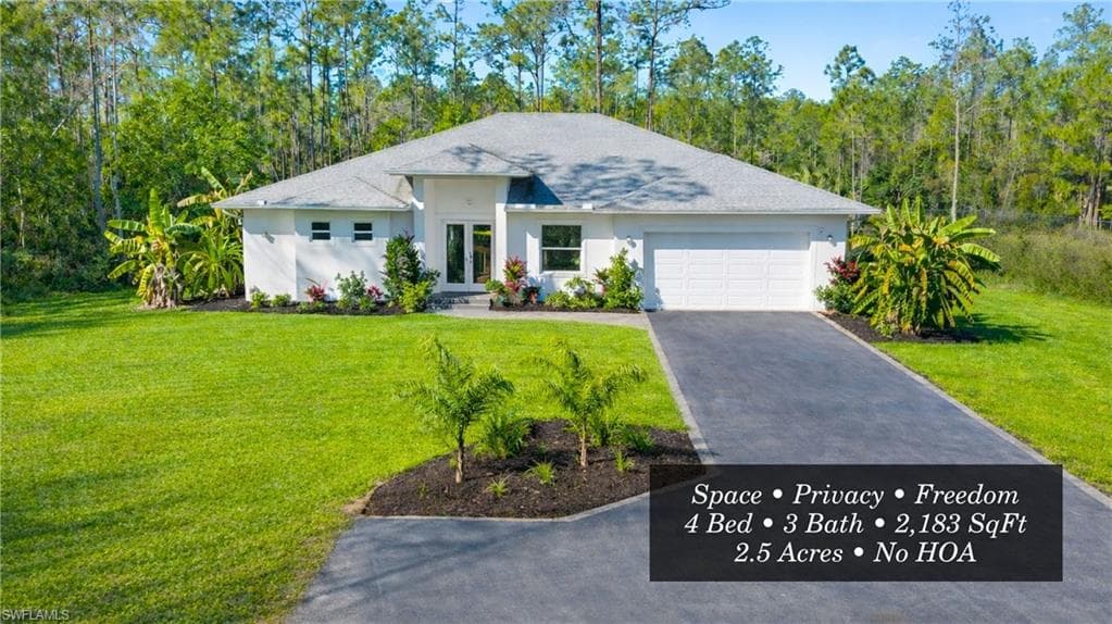 569 Desoto BLVD S NAPLES, FL 34117