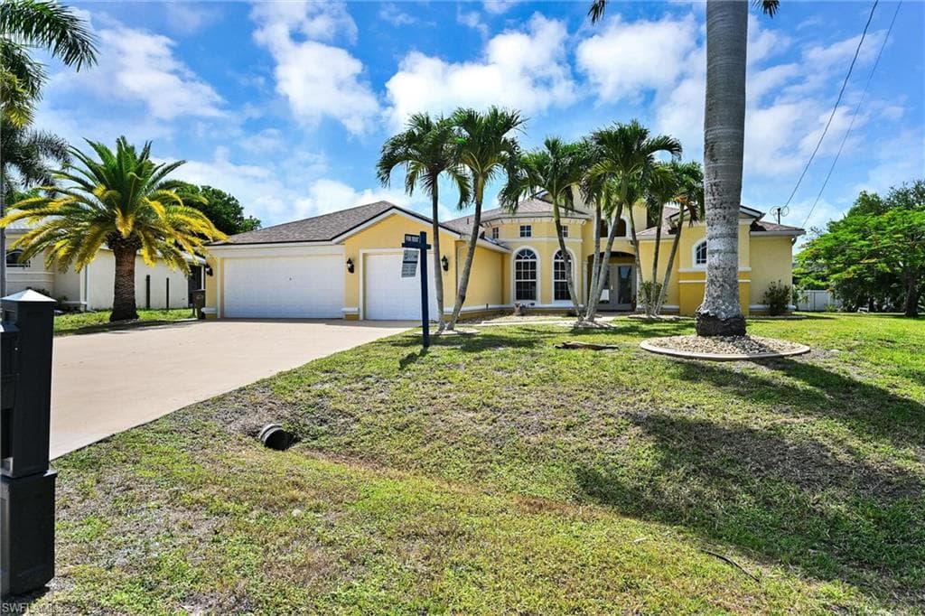 311 SW 32nd PL CAPE CORAL, FL 33991
