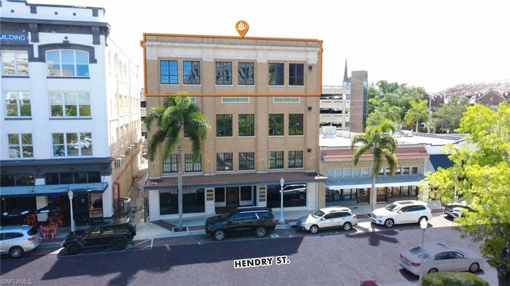 1625 Hendry ST 400 FORT MYERS, FL 33901