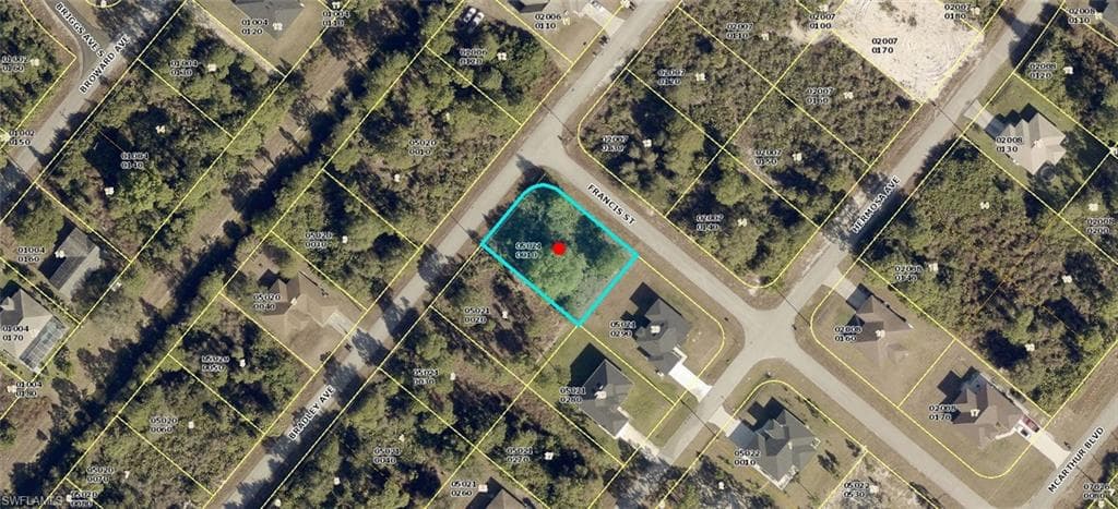 333 Bradley AVE LEHIGH ACRES, FL 33974