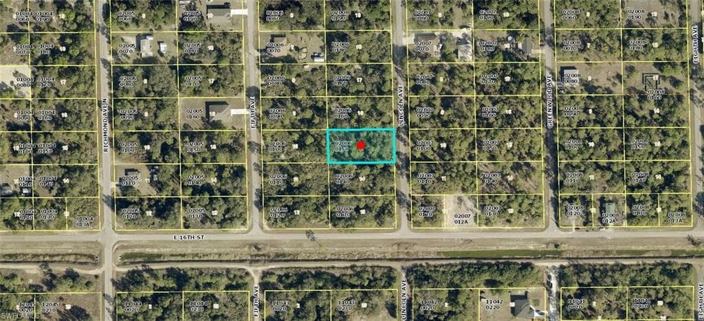 1605 Lincoln AVE LEHIGH ACRES, FL 33972