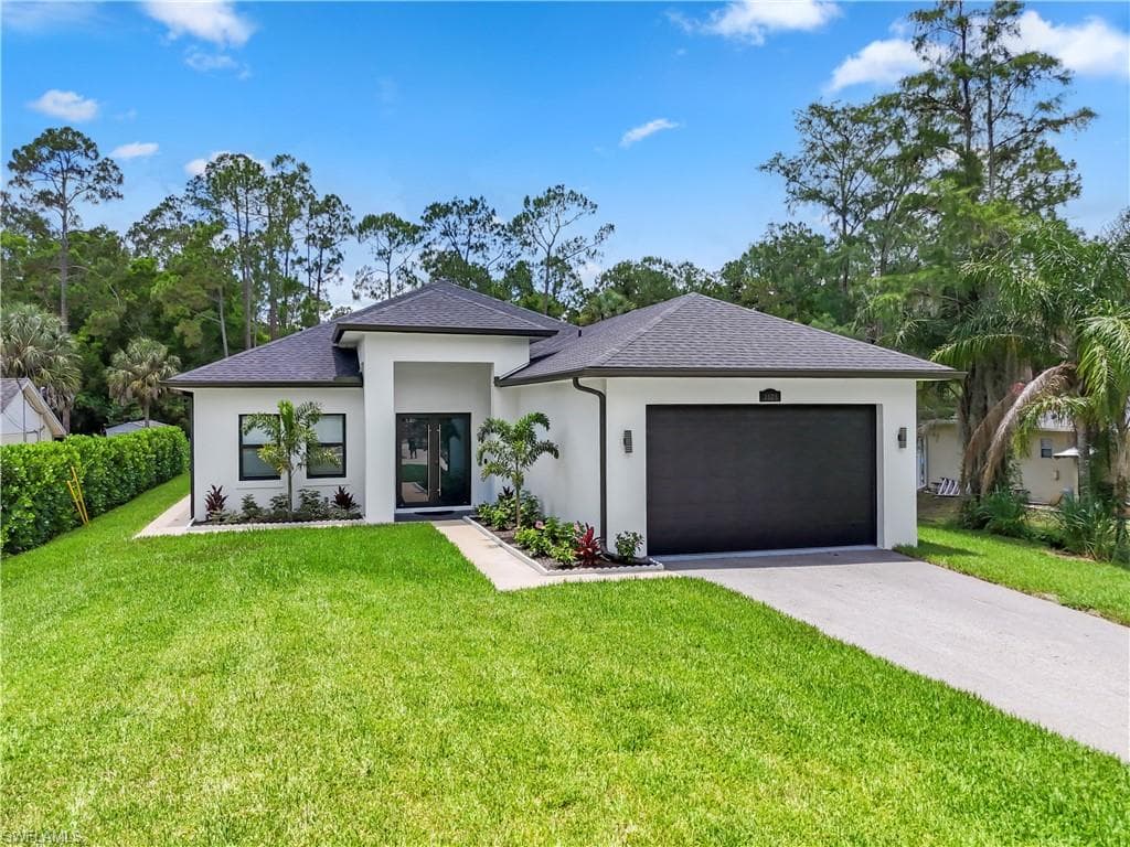 2123 19th ST SW NAPLES, FL 34117