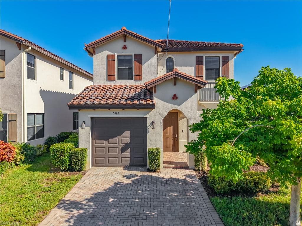 5462 Useppa DR AVE MARIA, FL 34142