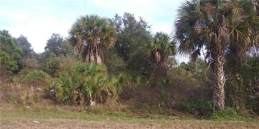 30 AVE SE NAPLES, FL 34117