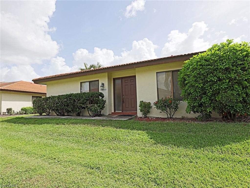 1420 Park Shore CIR 3 FORT MYERS, FL 33901
