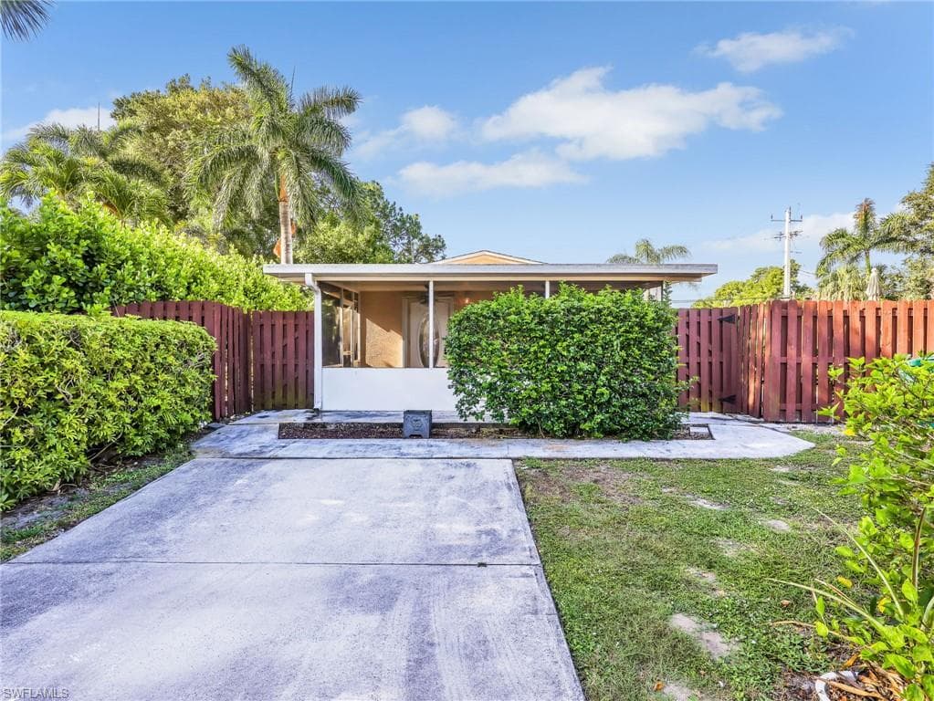 800 102nd AVE N NAPLES, FL 34108