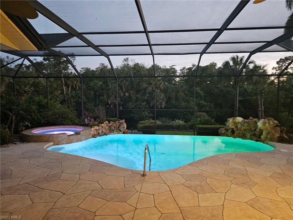 25820 Creekbend DR BONITA SPRINGS, FL 34135