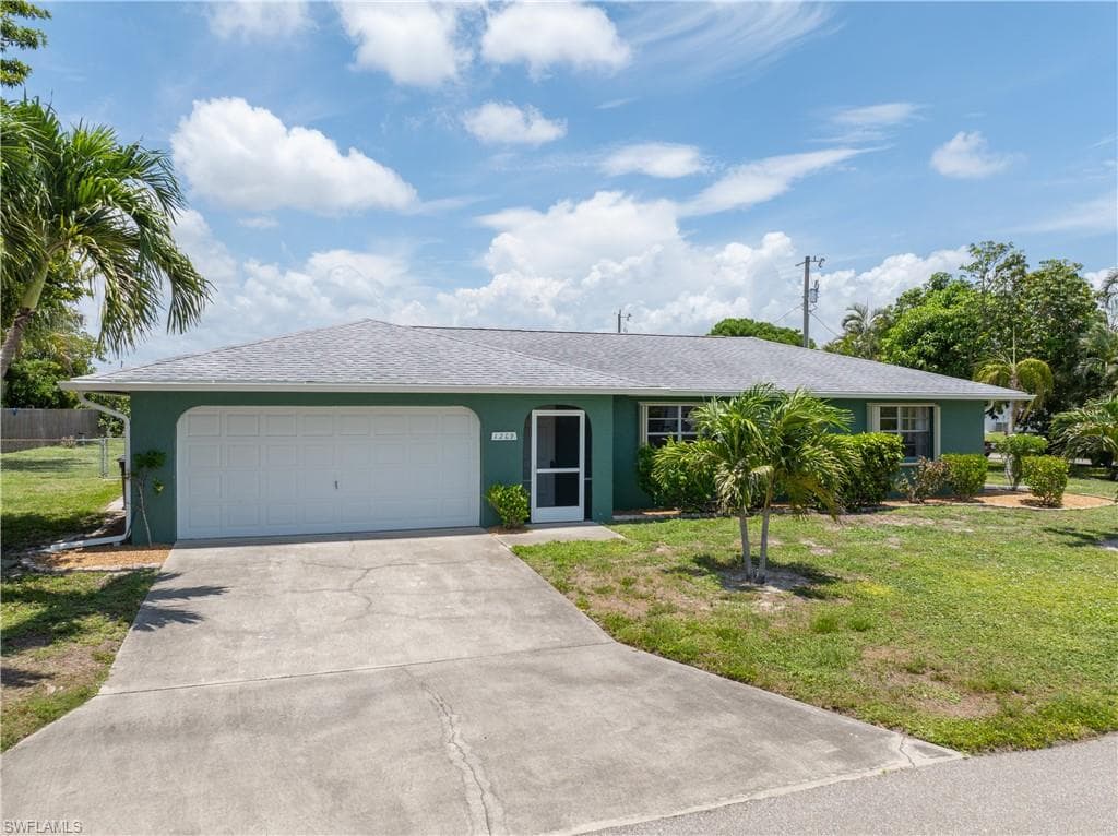 1209 SE 12th ST CAPE CORAL, FL 33990