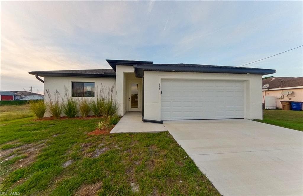 227 Pennfield ST LEHIGH ACRES, FL 33974