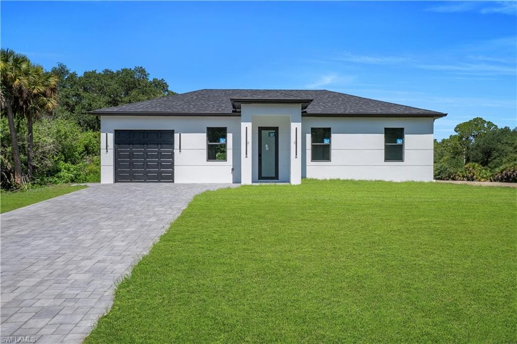 1923 Johns AVE LEHIGH ACRES, FL 33972