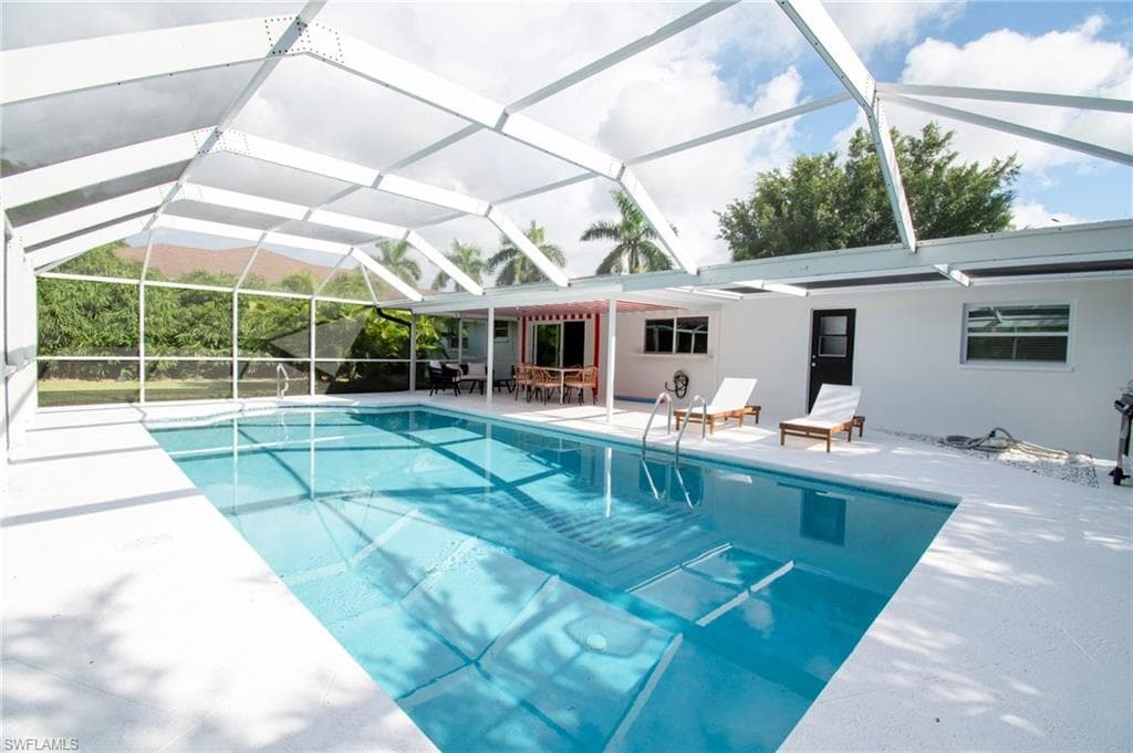59 Wickliffe DR NAPLES, FL 34110
