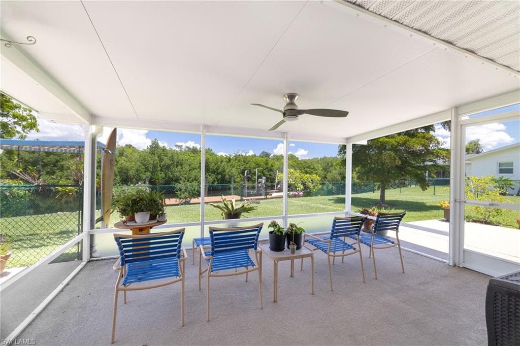 1729 Club house RD NORTH FORT MYERS, FL 33917