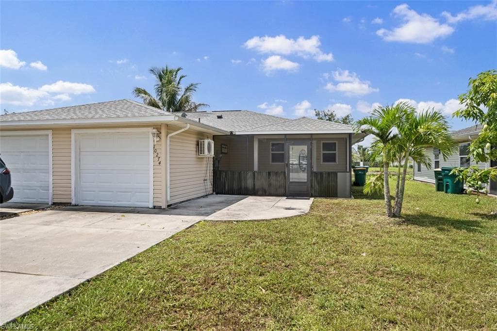10274 Kingdom CT NAPLES, FL 34114