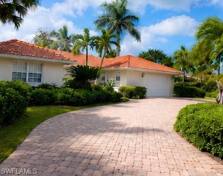 995 Wedge DR NAPLES, FL 34103