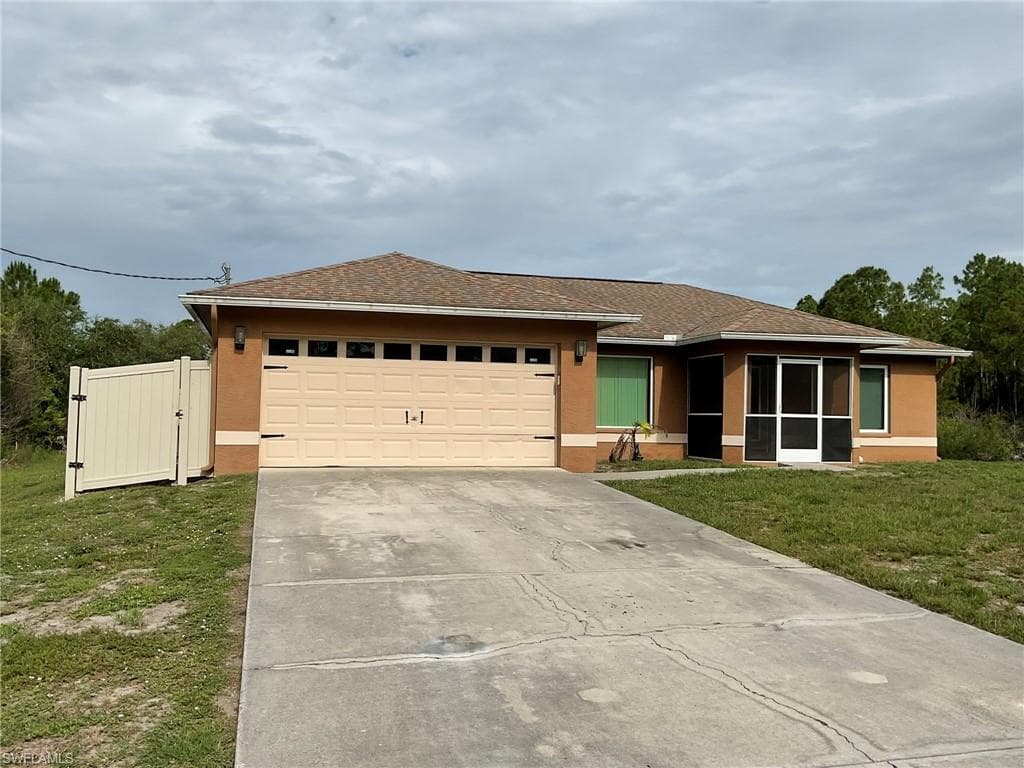 1703 Hibiscus AVE LEHIGH ACRES, FL 33972