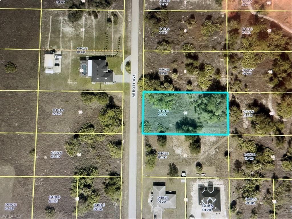 1704 Abbott AVE LEHIGH ACRES, FL 33972