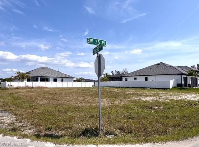 3 SW 35th PL CAPE CORAL, FL 33991