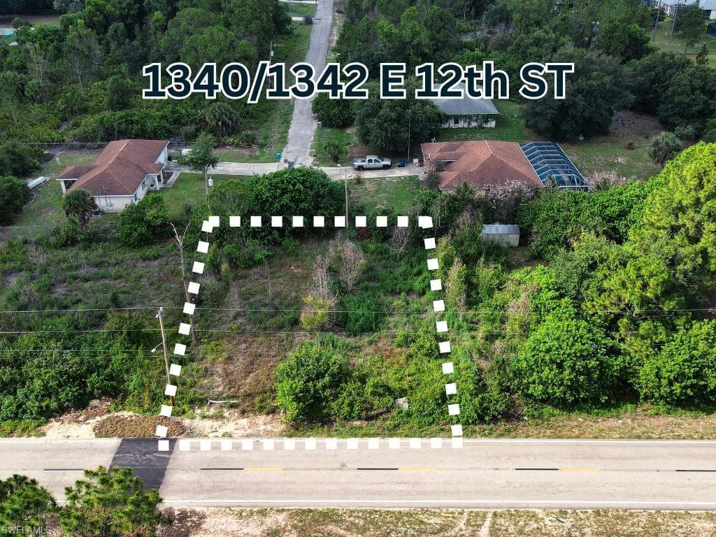 1342 E 12th ST LEHIGH ACRES, FL 33972