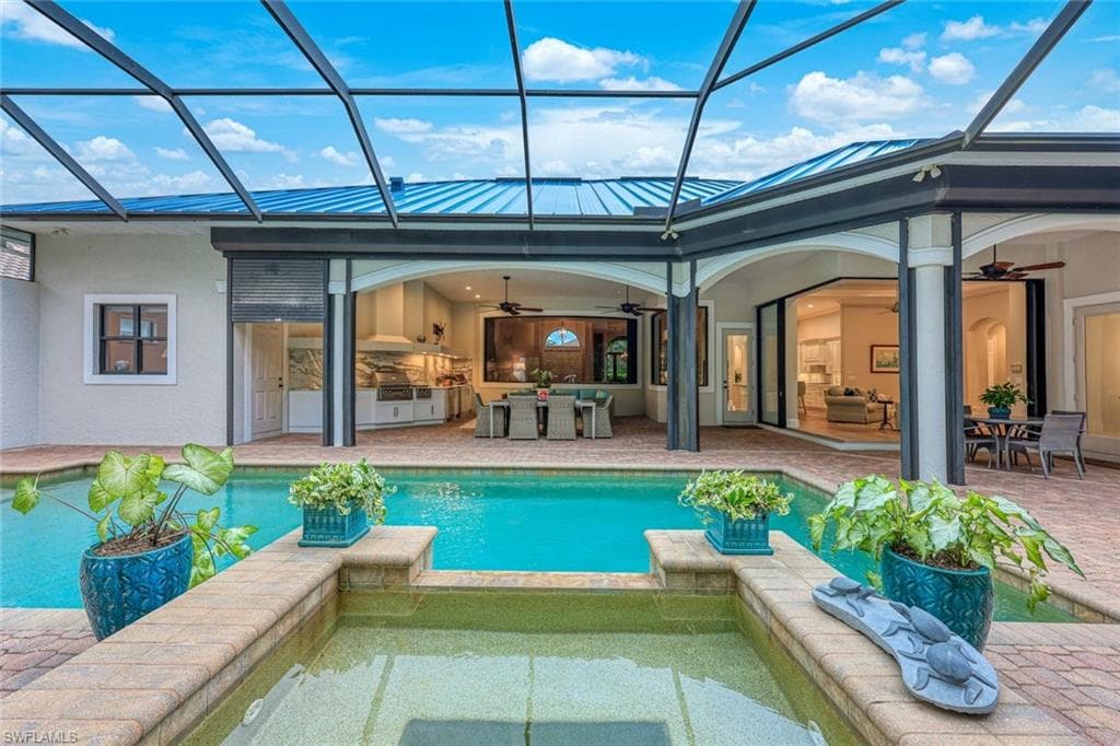 1725 Supreme CT NAPLES, FL 34110