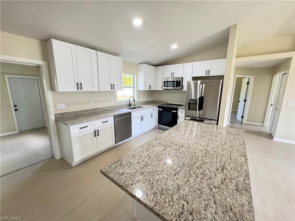 4426 SW Santa Barbara PL CAPE CORAL, FL 33914