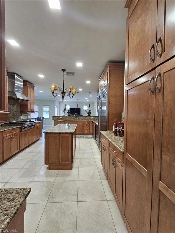 41 33rd AVE NE NAPLES, FL 34120