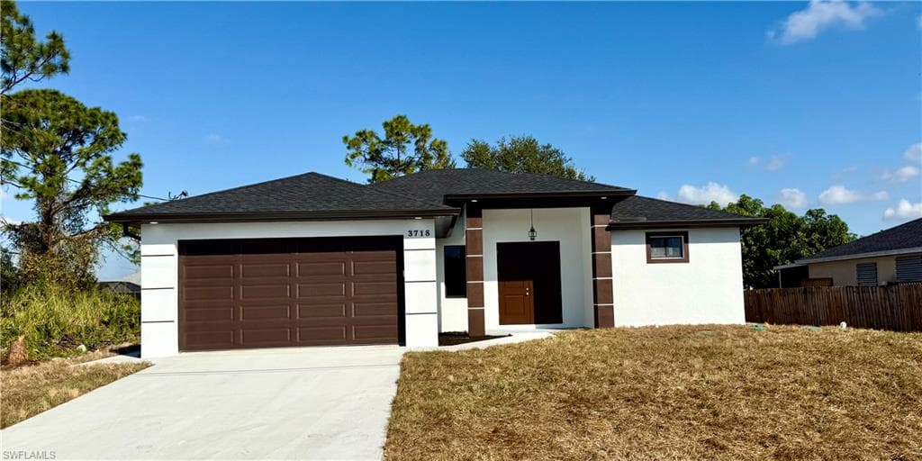 4016 9th ST SW LEHIGH ACRES, FL 33976