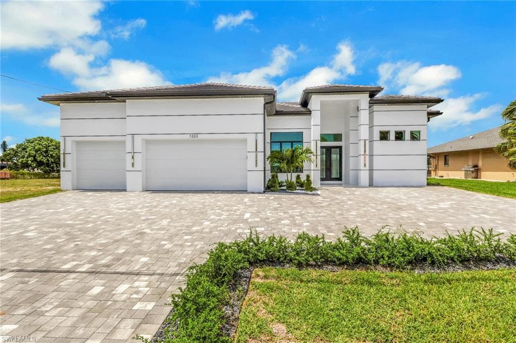 1323 SE 17th ST CAPE CORAL, FL 33990