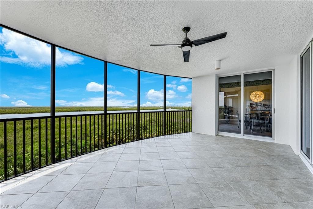 1050 Borghese LN 605 NAPLES, FL 34114