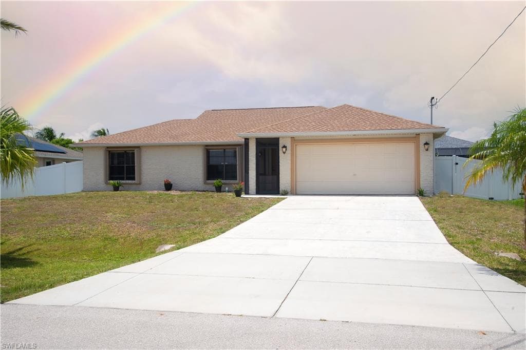 2804 SW 2nd TER CAPE CORAL, FL 33991