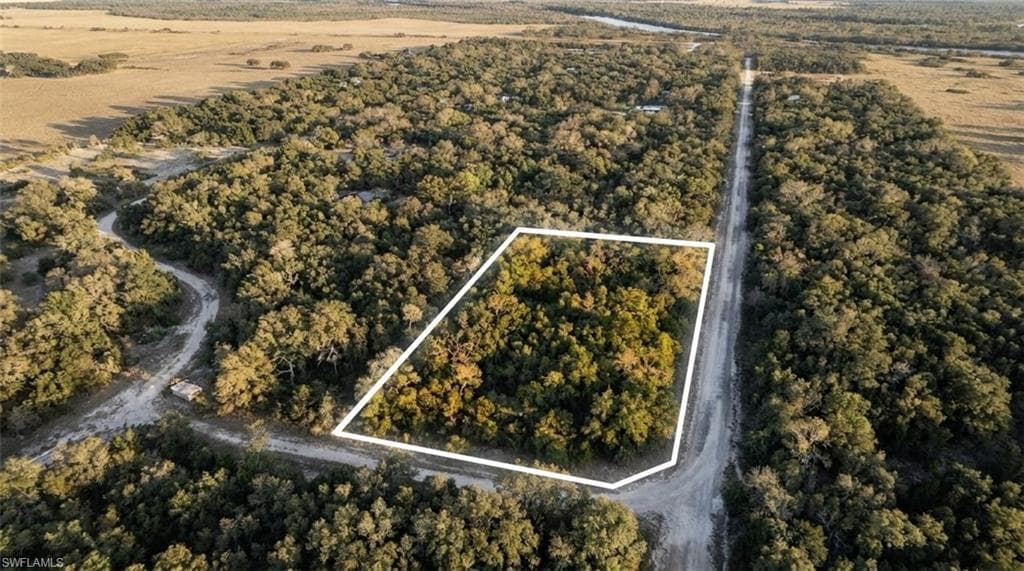 SE Quail DR BRANFORD, FL 32008
